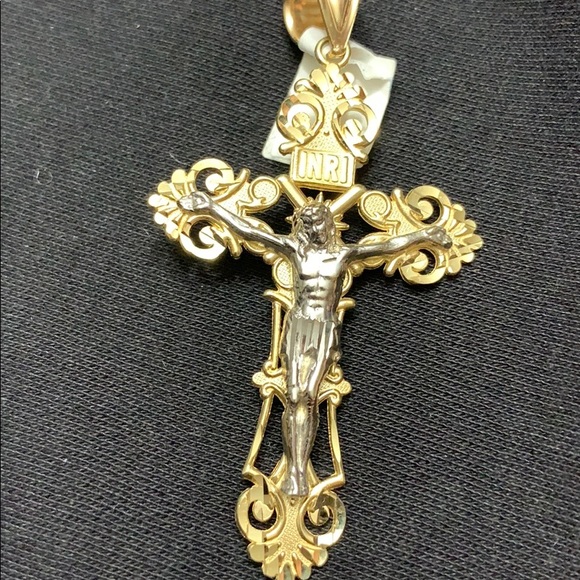 14K YELLOW GOLD JESUS CHRIST CROSS